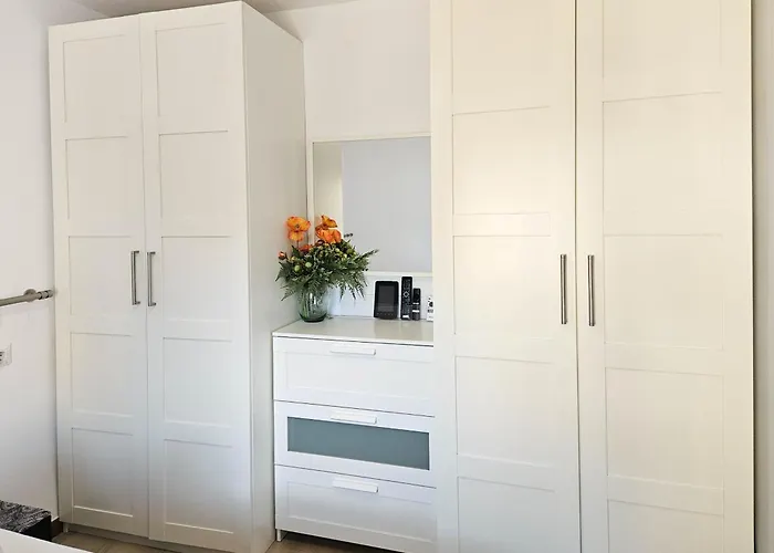 One Bedroom Daire
